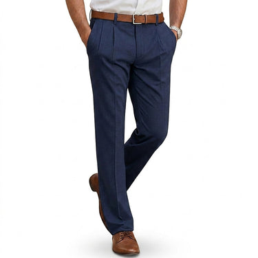 Calça Masculina de Corte Reto com Pregas 1
