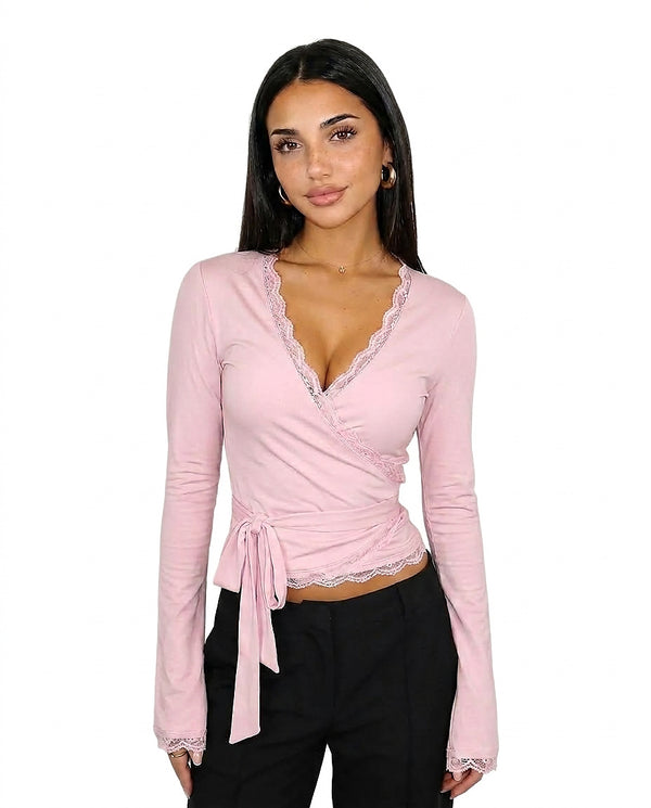 Blusa Transpassada Feminina com Detalhe em Renda e Amarração Lateral 1