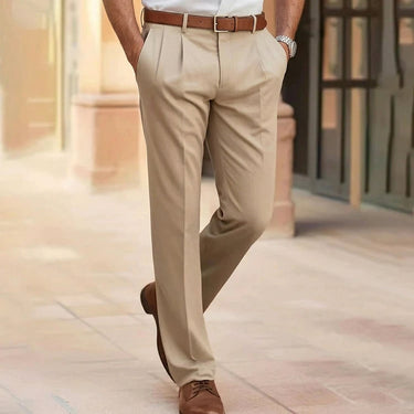 Calça Masculina de Corte Reto com Pregas 4
