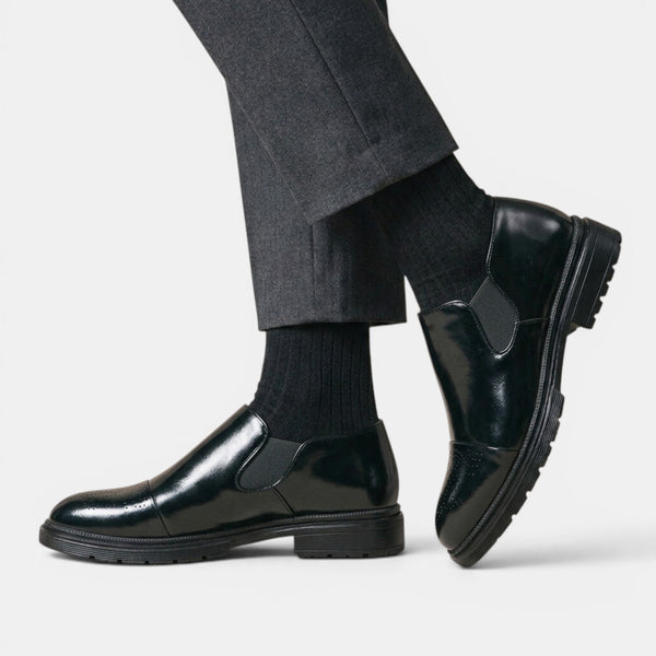 Sapato Masculino Slip-On Estilo Brogue com Painéis Laterais Elásticos 2