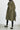Trench Coat Feminino com Capuz e Fechamento por Botões 3