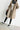 Trench Coat Feminino com Capuz e Fechamento por Botões 5